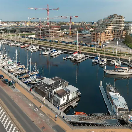 Houseboat-oostende Πλωτό κατάλυμα *