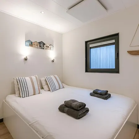 Houseboat-oostende * Oostende