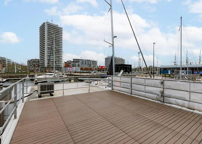 Botel Houseboat-oostende