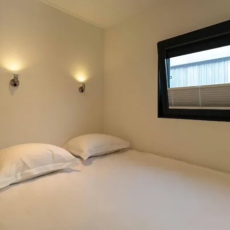 Houseboat-oostende *